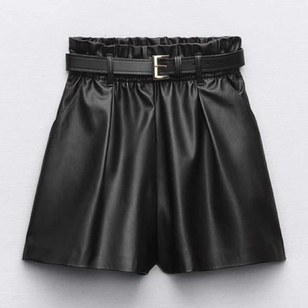 Black Zara Faux Leather Baggy Belted Shorts